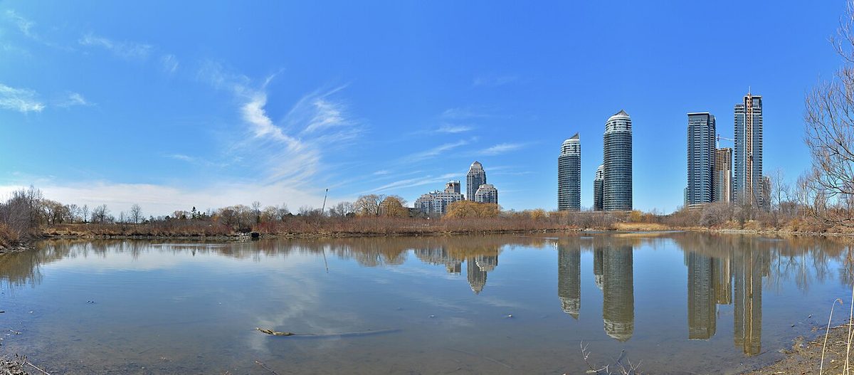 Humber Bay Park, Humber Bay Shores