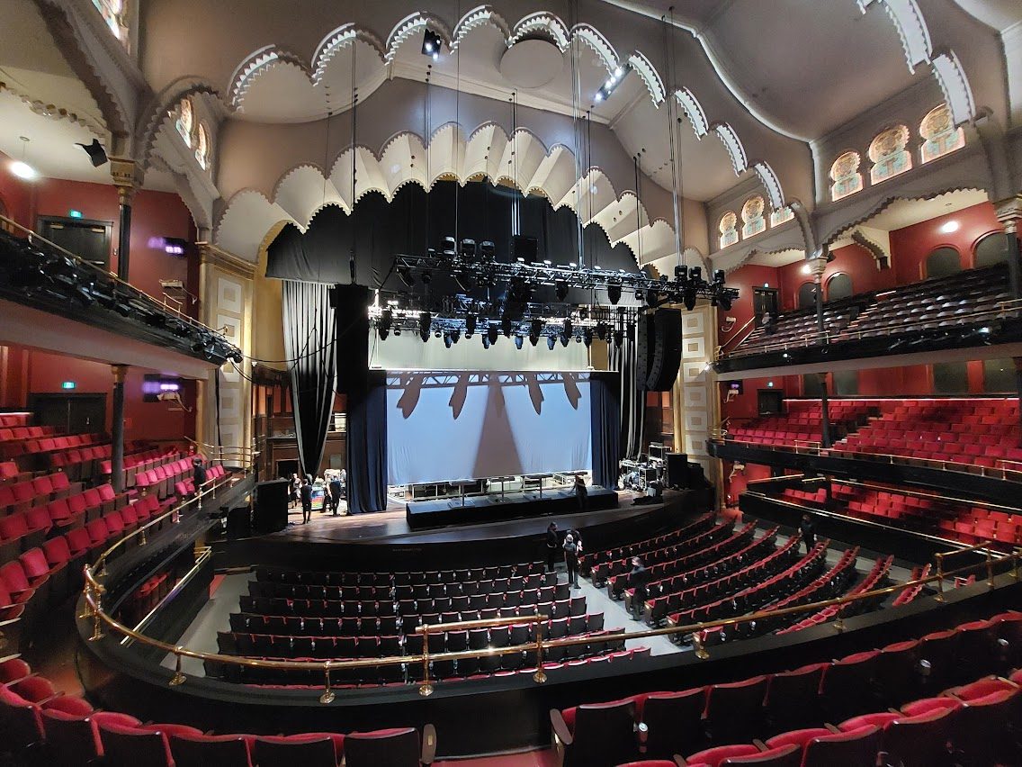 Massey Hall, Downtown