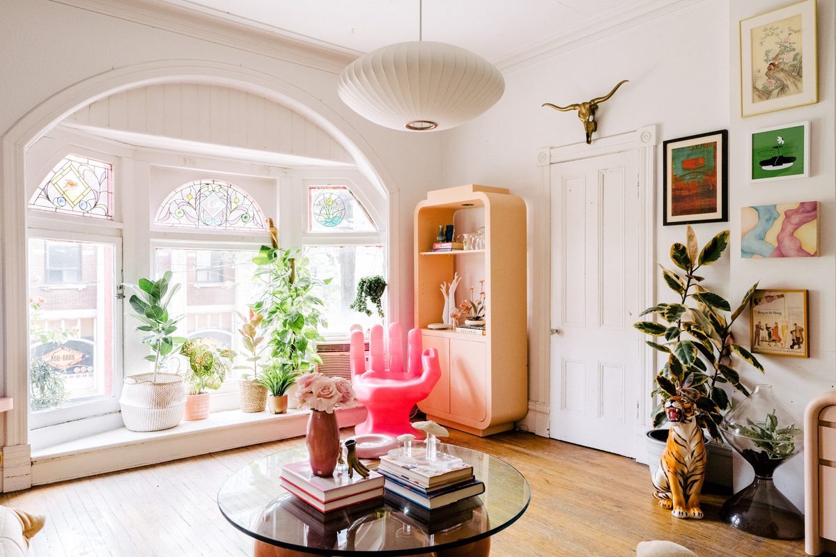 The Apartment, Moss Park